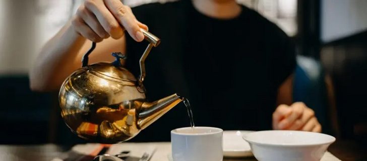 agua tibia, te, infusion