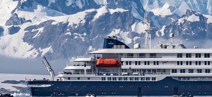 El crucero MV Hondius donde se decretó un posible brote de HantavirusOceanwide Expeditions