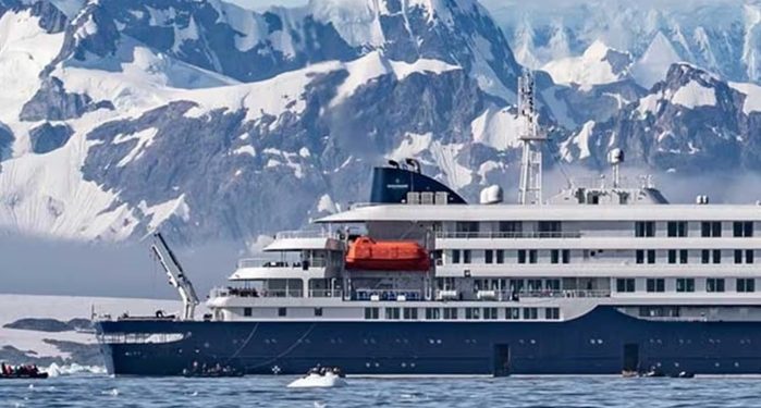 El crucero MV Hondius donde se decretó un posible brote de HantavirusOceanwide Expeditions